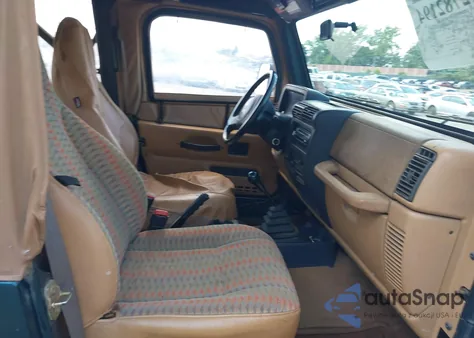 1997 Jeep Wrangler Se из США, поврежденный, VIN 1J4FY29P2VP446769